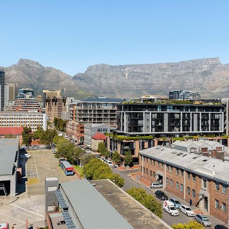 The Docklands Luxury Apartments Cape Town Exterior photo