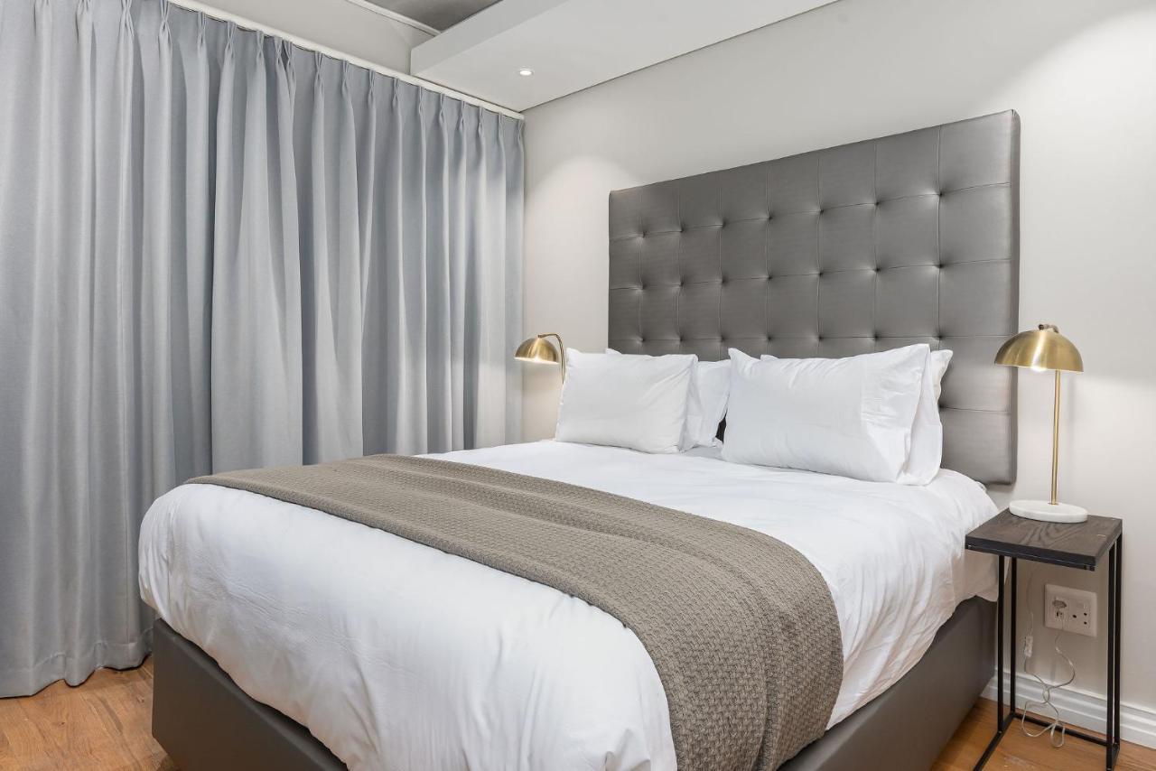 The Docklands Luxury Apartments Cape Town Exterior photo