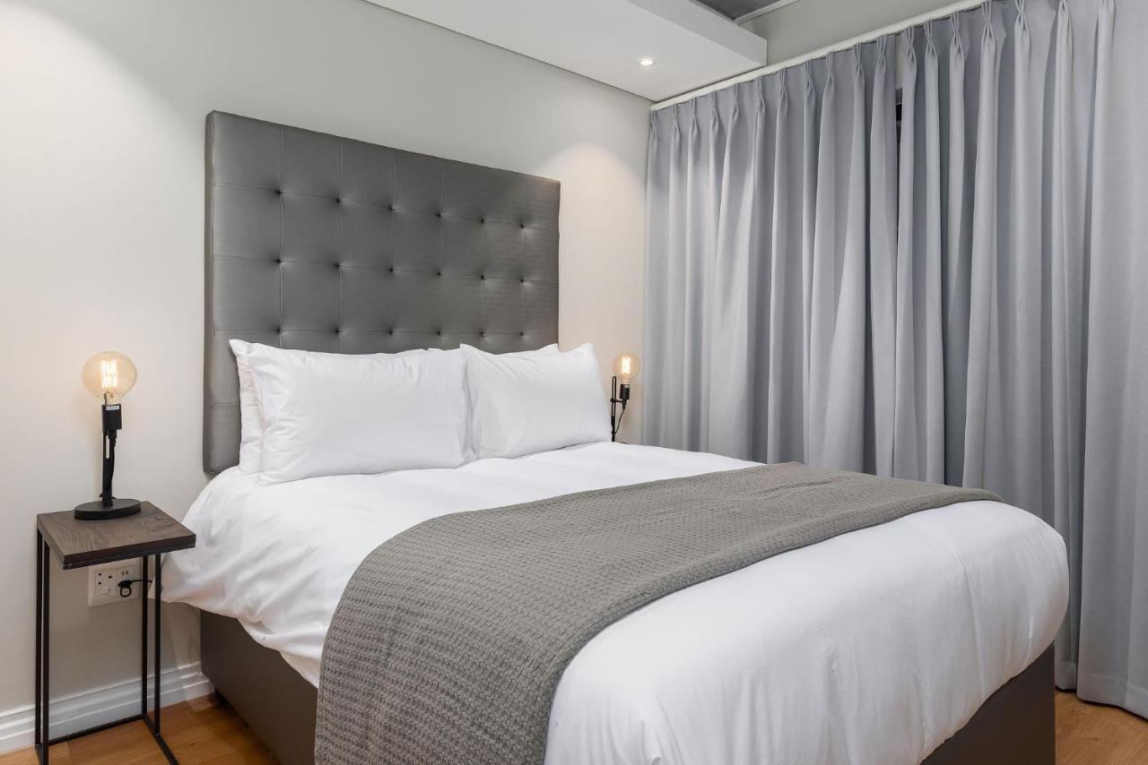 The Docklands Luxury Apartments Cape Town Exterior photo