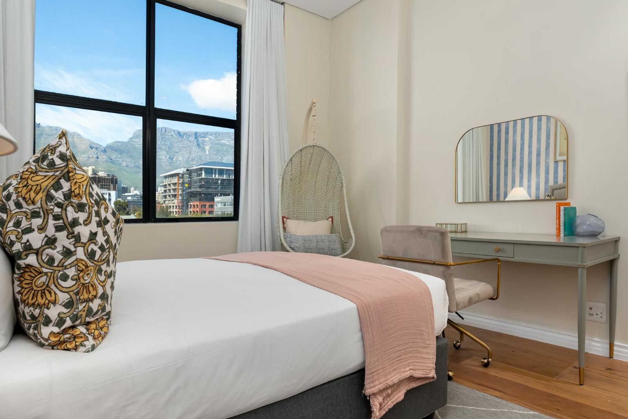 The Docklands Luxury Apartments Cape Town Exterior photo