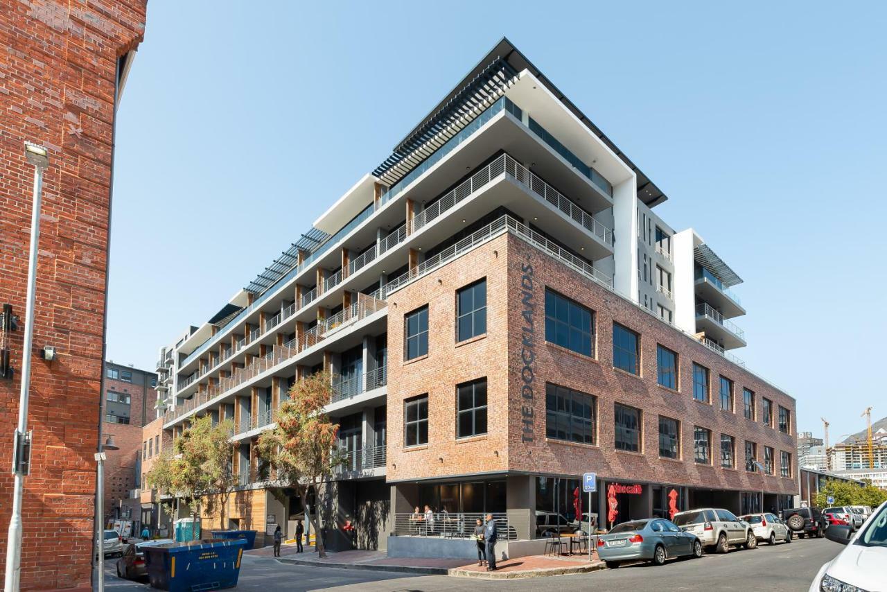 The Docklands Luxury Apartments Cape Town Exterior photo